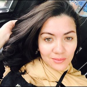 Meet your Posher, Gidget